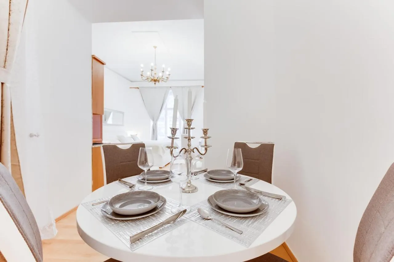 Wenceslas Square Royal Apartment Prag